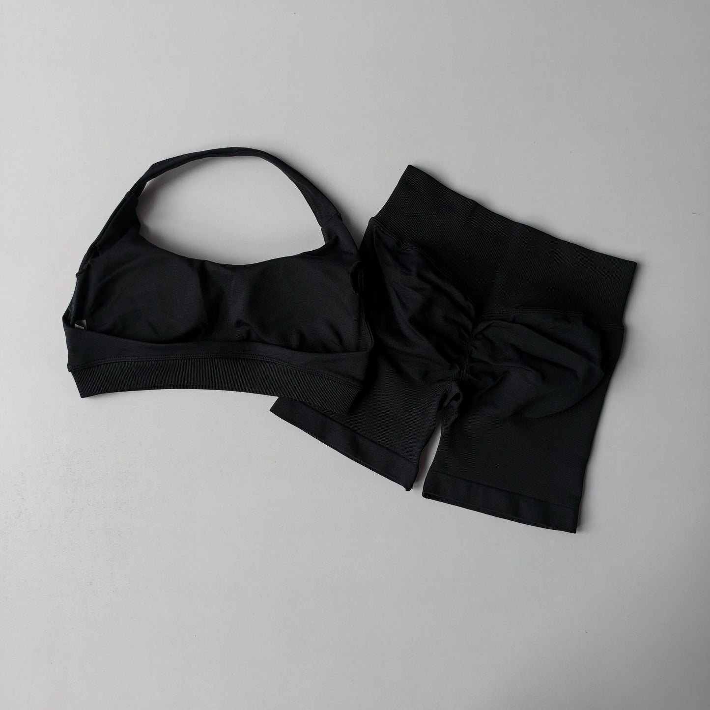 Women's 2 Piece Seamless Halter Sports Bra and Shorts Set