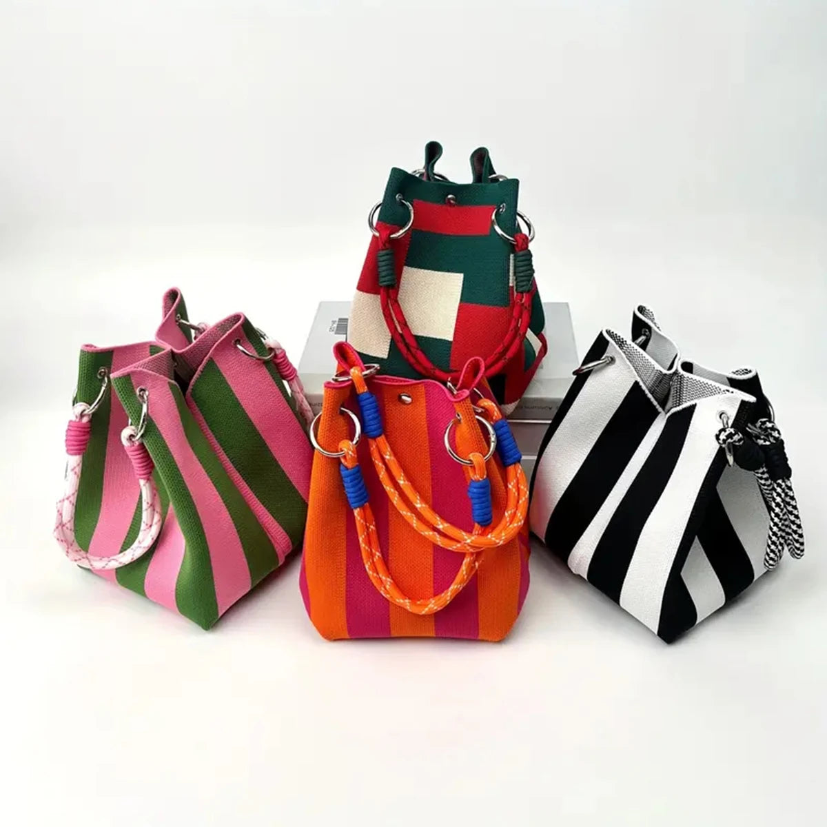 Multicolor Knitted Retro Bucket Bag Women’s Shoulder Handbag