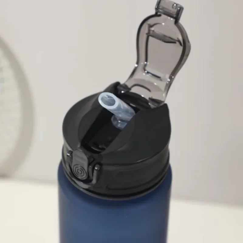 750ml BPA Free Leak Proof Sports Water Bottle with Straw