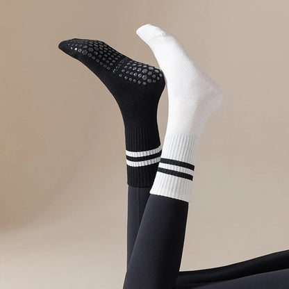 4 Pairs Women's Non Slip Yoga Pilates Socks