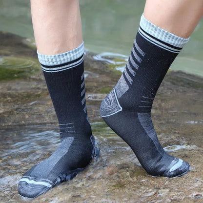 Warm Breathable Waterproof Hiking and Ski Socks