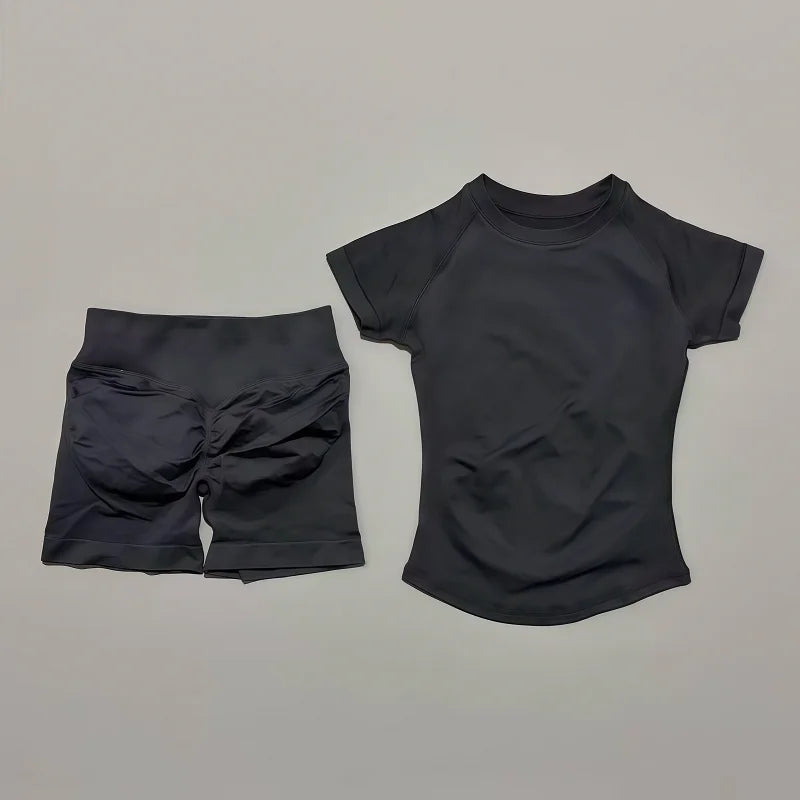 Women's 2 Piece Seamless Yoga Top and Shorts Set
