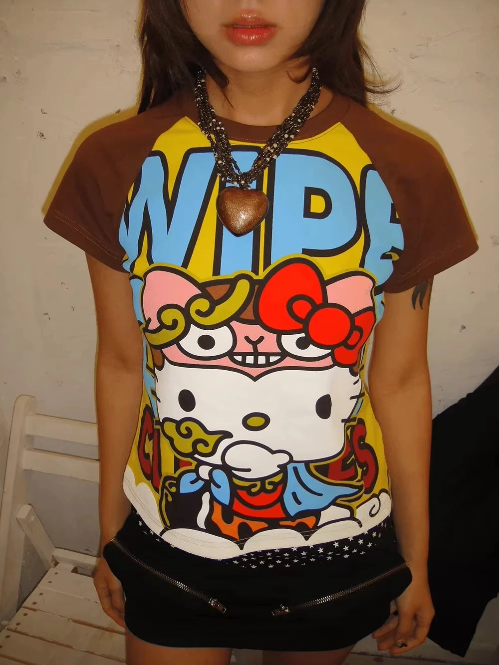 Women's Hello Kitty Y2K Short Sleeve Crop T Shirt