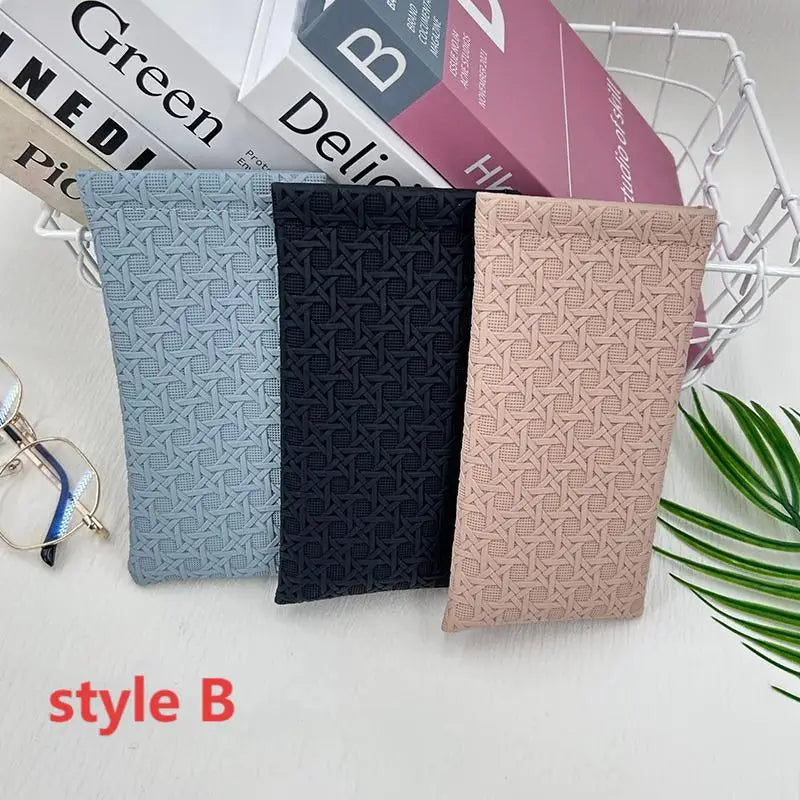 Self Closing PU Leather Long Wallet and Passport Holder