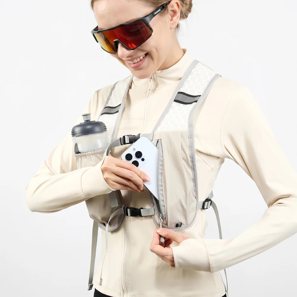 Lightweight Reflective Running Hydration Vest with Phone Pocket