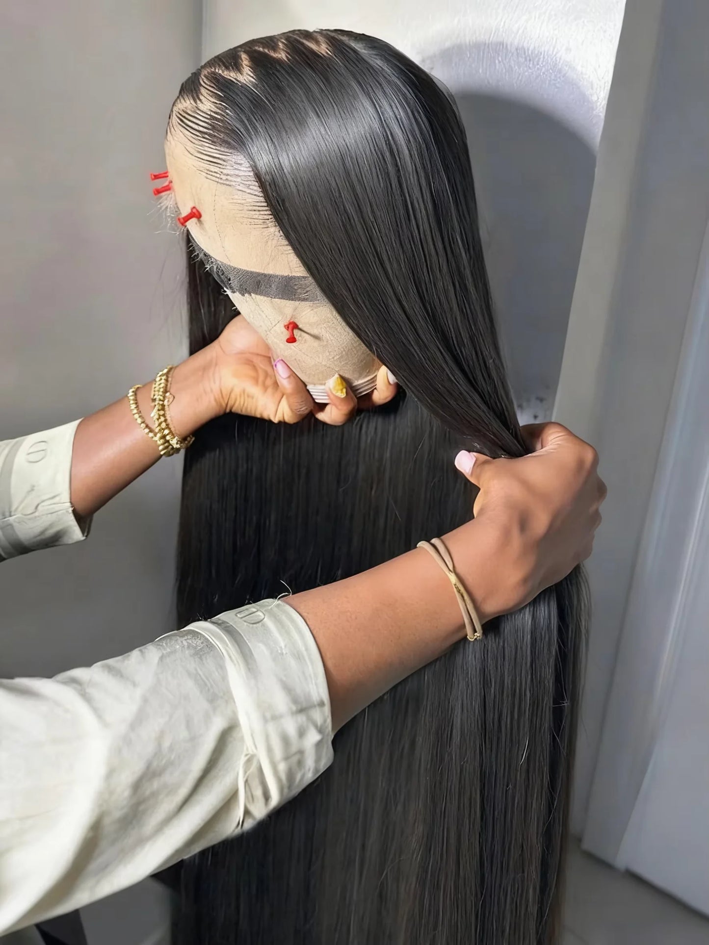 Women's 32 to 34 Inch 250% Density Peruvian Straight HD Lace Front Human Hair Wig