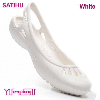 Lightweight Waterproof Women's Clogs Breathable Non Slip Work Shoes