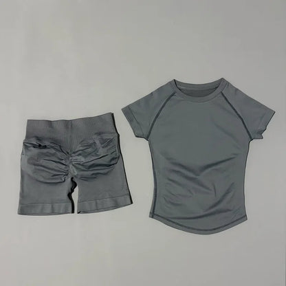 Women's 2 Piece Seamless Yoga Top and Shorts Set