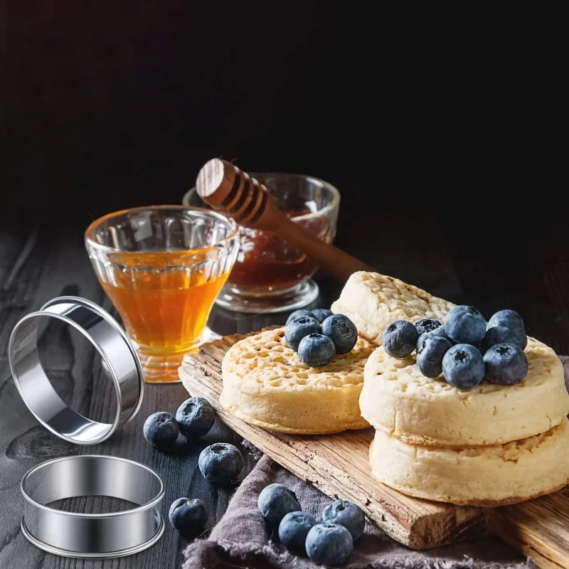6 Piece Stainless Steel Perforated Tart Ring Set