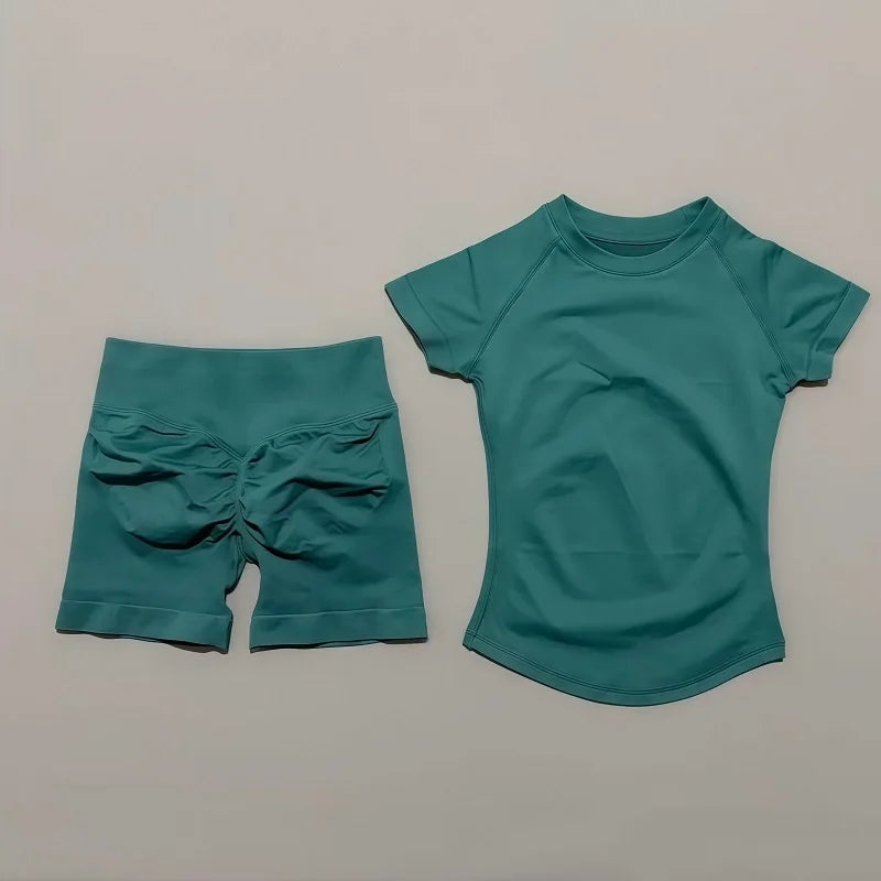 Women's 2 Piece Seamless Yoga Top and Shorts Set