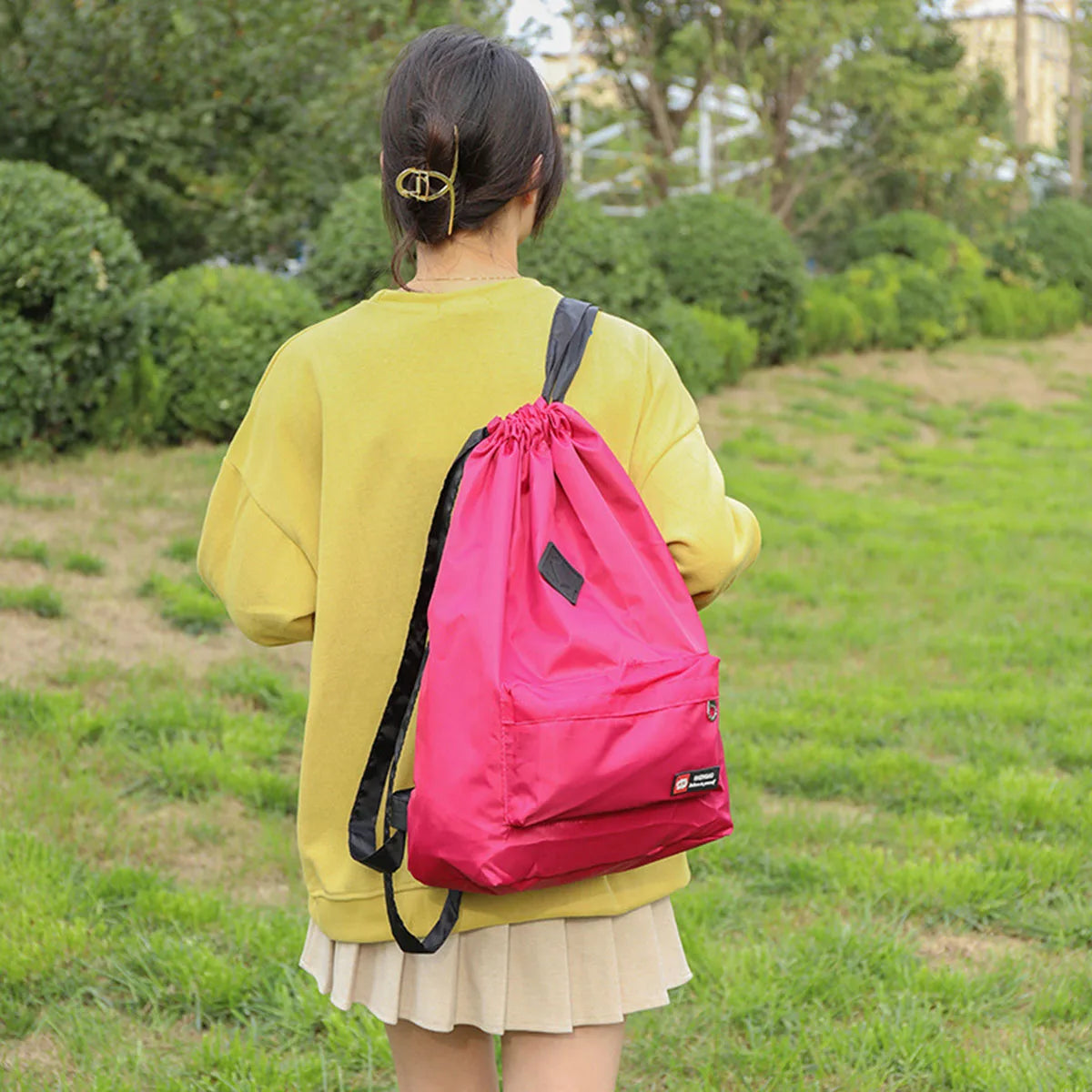 Women's Lightweight Large Capacity Drawstring Sports Backpack